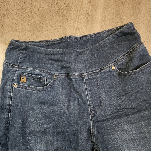 Rhinestone Cuff Ankle Jeans - Picture 3 of 5